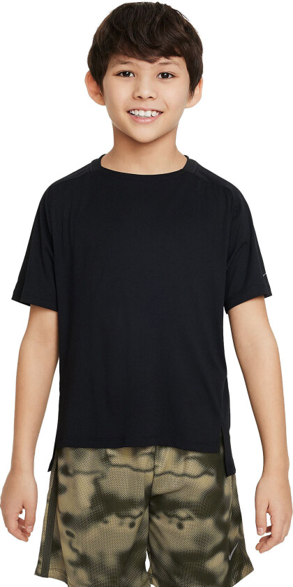 Dri-Fit Multi Tech T-Shirt Junior Black/Black M (10-12)