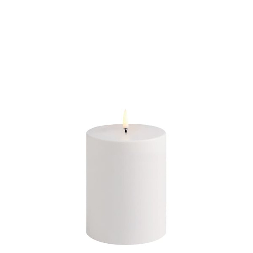 Bilde av - Outdoor LED pillar candle - White - 10,1x12,8 cm (UL-OU-WH10113)