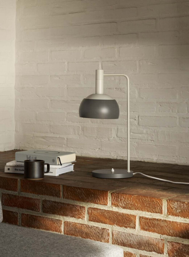 FJ Elements bordlampe - original grå