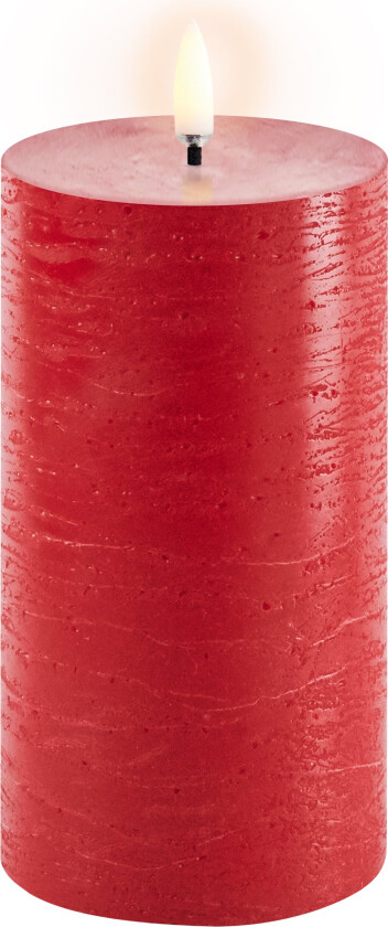 - LED pillar candle - Red, Rustic - 7,8x15 cm (UL-PI-RE-C78015)