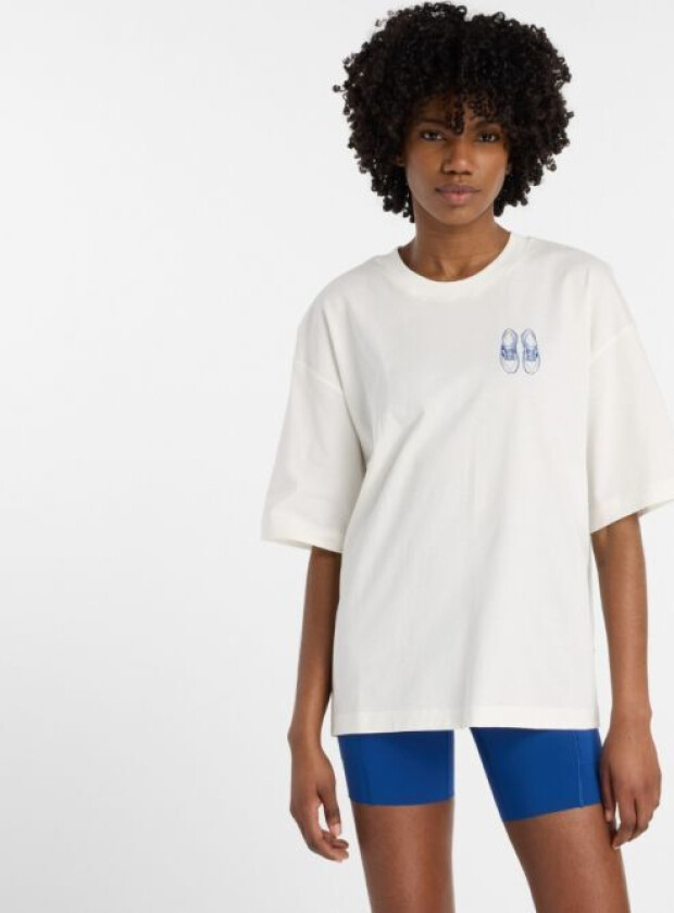 Outfit Layout SS Tee