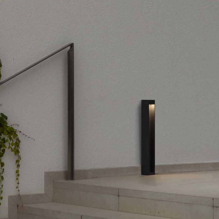 LED-sokkellampe Cerler, antrasitt, 60 cm, metall, IP65, CCT