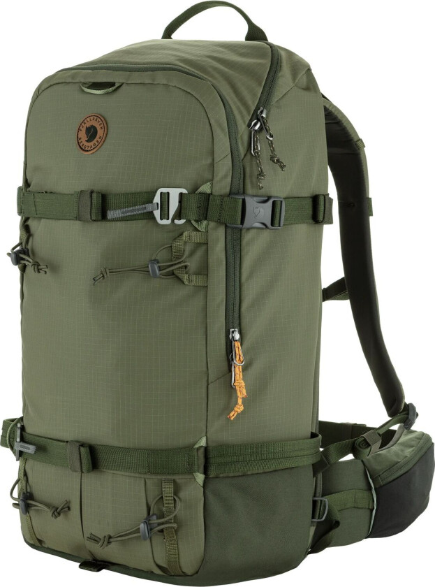 Bergtagen Touring 30 S/M Laurel Green-deep Forest