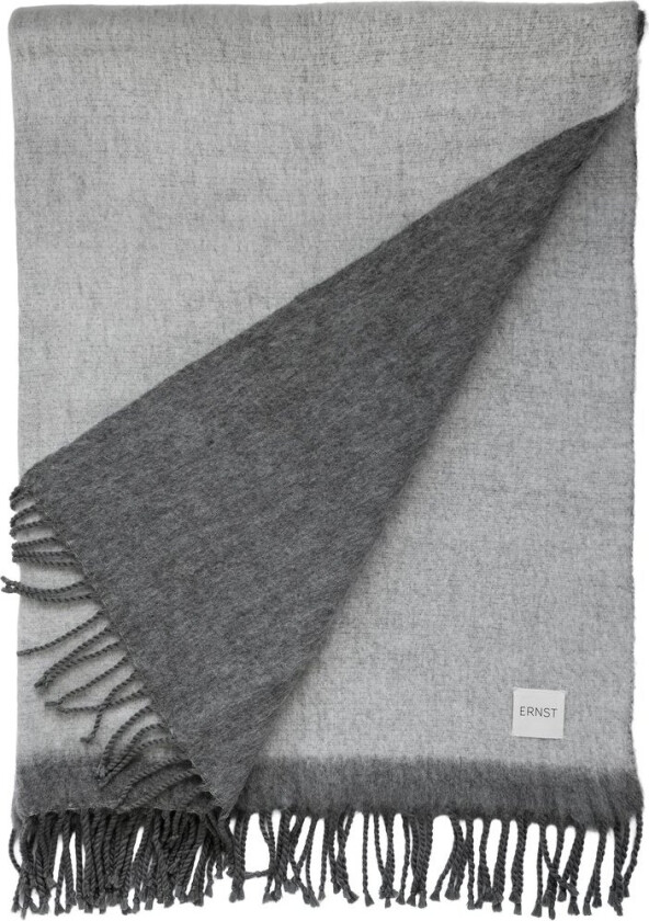 Ernst pledd med frynser 130x170 cm Mørkgrå-hvit