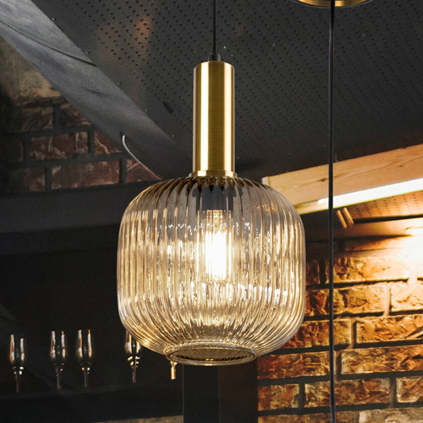 Norma hengelampe, Ø 20 cm, svart/amber, glass, E27