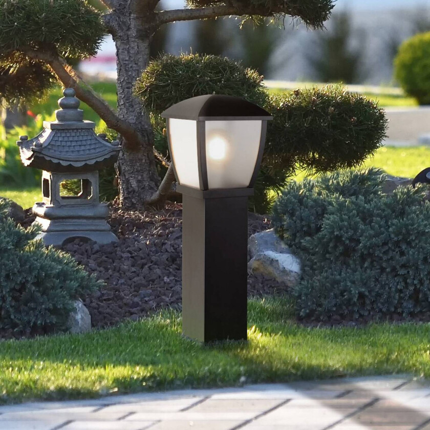 Seattle pullertlampe, IP44, svart, høyde 73 cm, metall