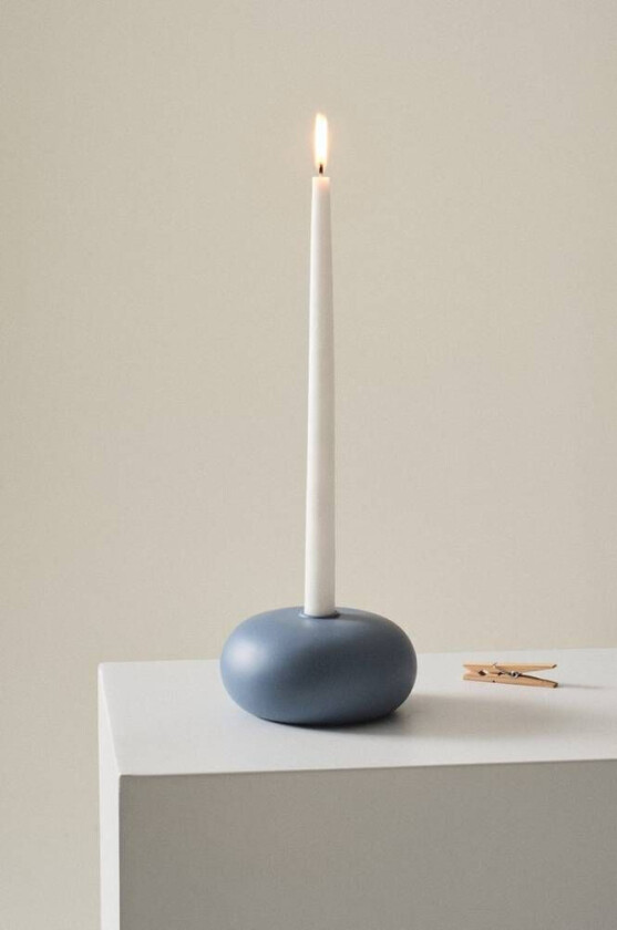 PUCK lysestake Matt lys blå