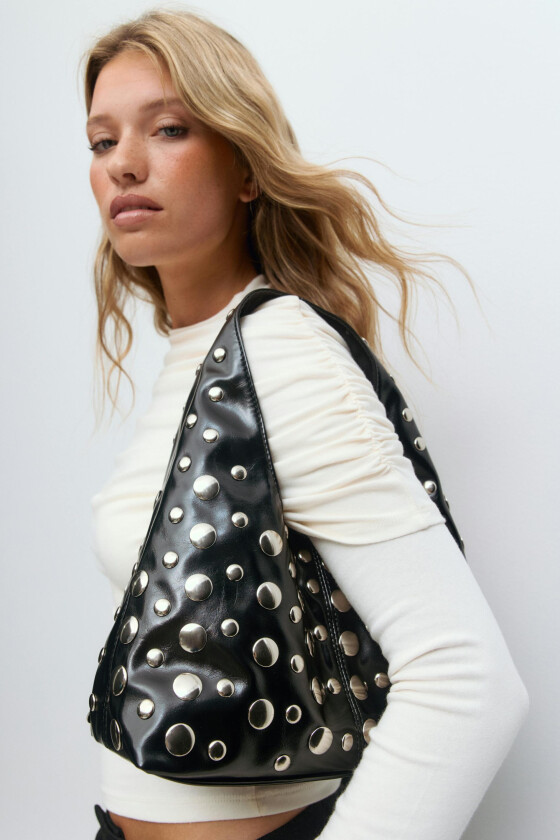 - Slouchy small studded bag - Skuldervesker - Svart - ONESIZE - Dame