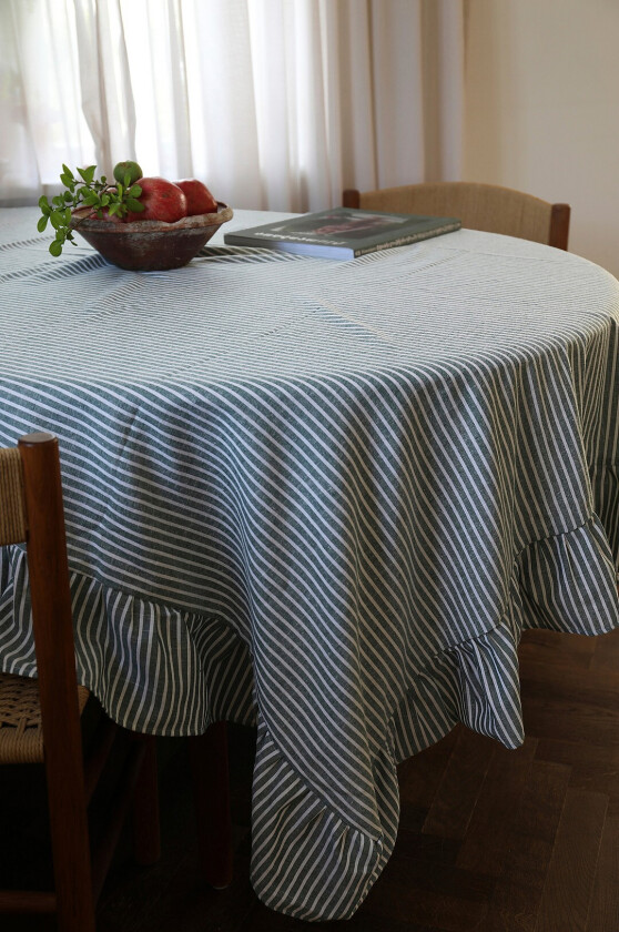 Duk med volang Stripe - Grønn