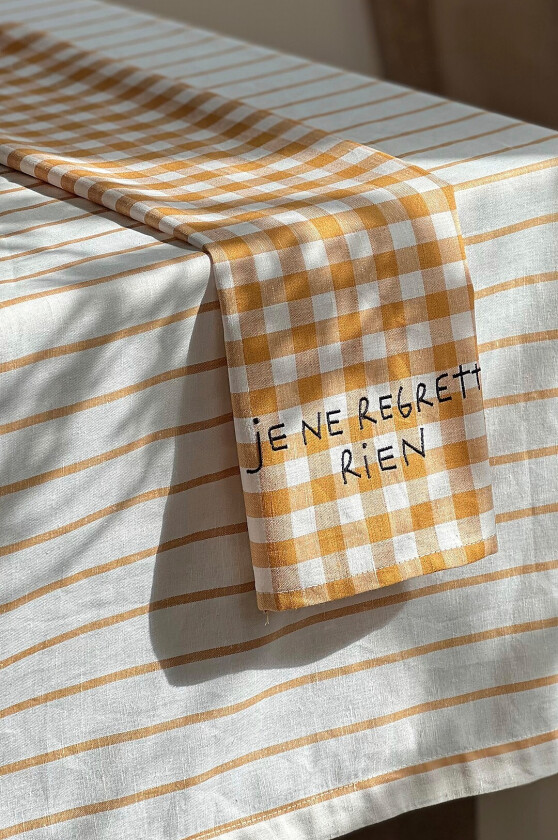 Tehåndkle Je ne regrette - Beige