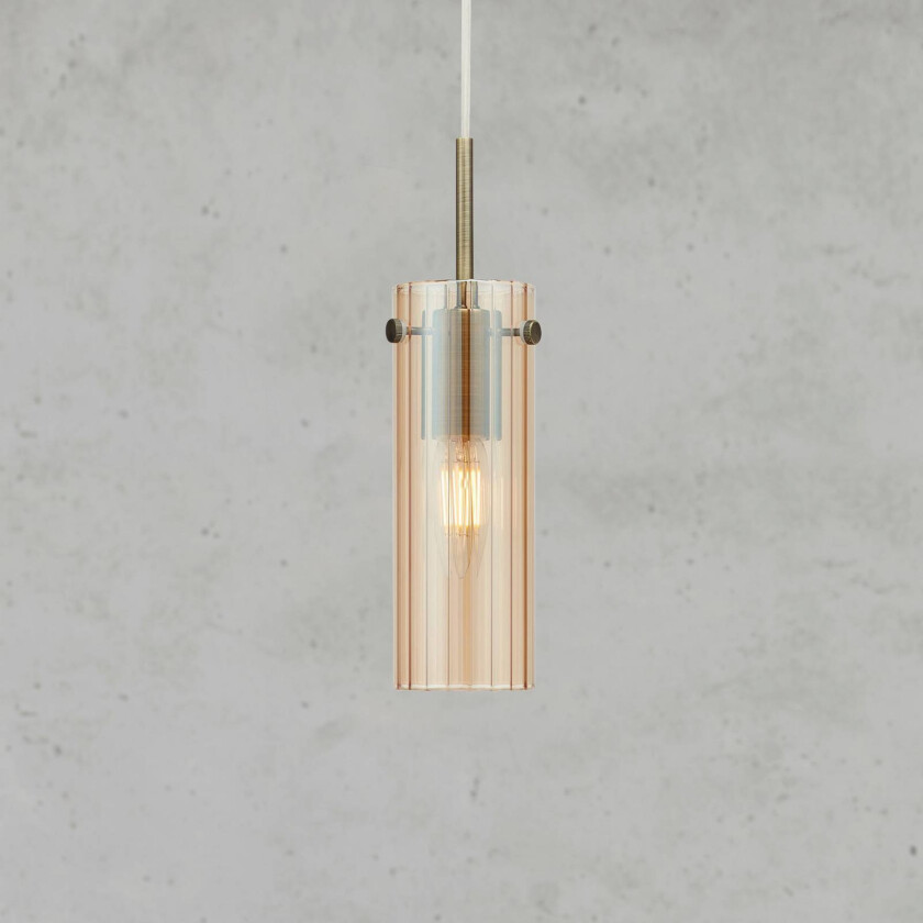 Hengelampe Tibia, stikkontakt, rav/messingfarget Ø 7 cm