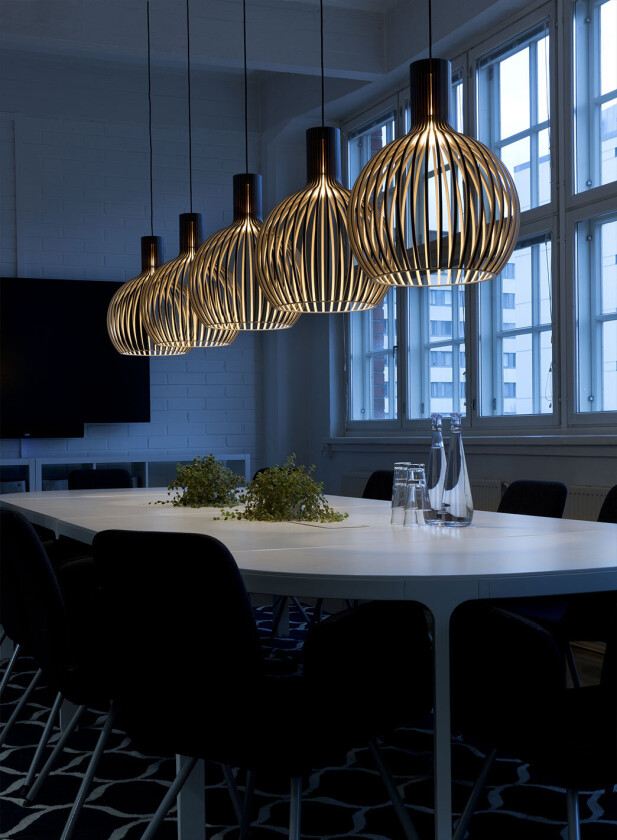 Octo 4241 Small taklampe 5m ledning - sort