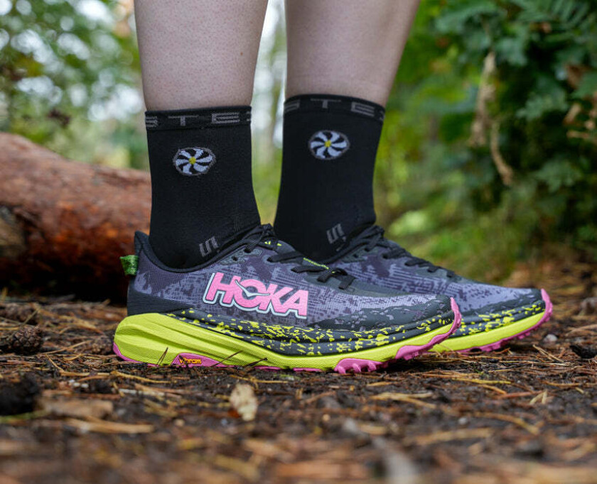 Speedgoat 6 Dame Black/Neon Citrus 42 2/3
