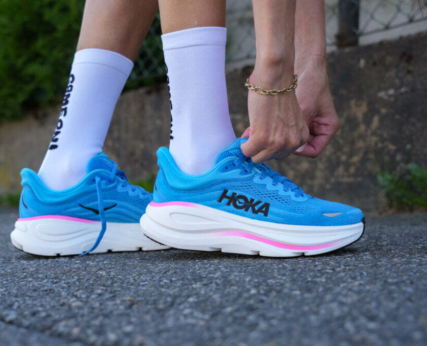 Bondi 9 Dame Skyward Blue/Neon Fuchsia 36