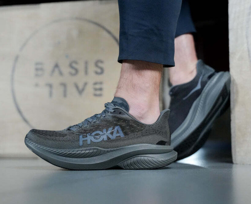 Mach 6 Herre Black/Black 46 2/3
