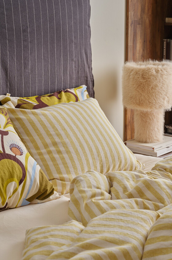 Putetrekk Elly Classic Stripe i resirkulert halvlinne - Gul