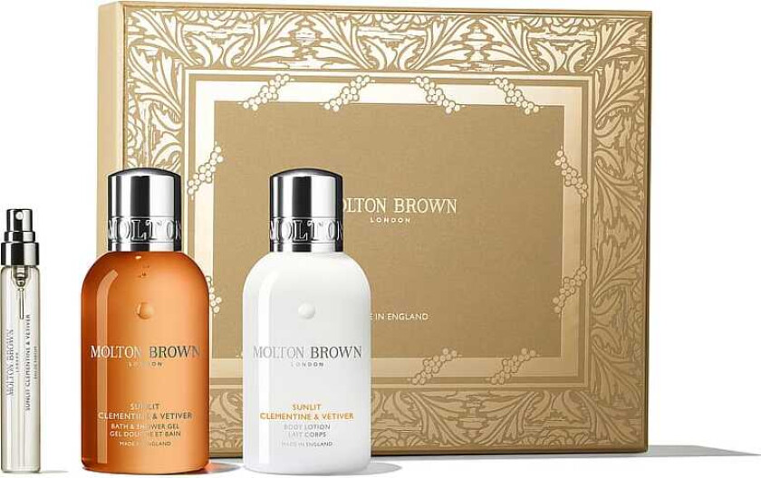 Sunlit Clementine & Vetiver Travel Lotion & Bath 200 ml Gift Box Molton Brown Sunlit Clementine & Vetiver Travel Lotion & Bath 200 ml Gift Box