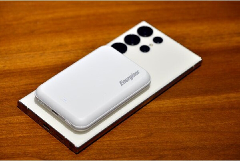 15W Magnetic Wireless Power Bank. White Nødlader