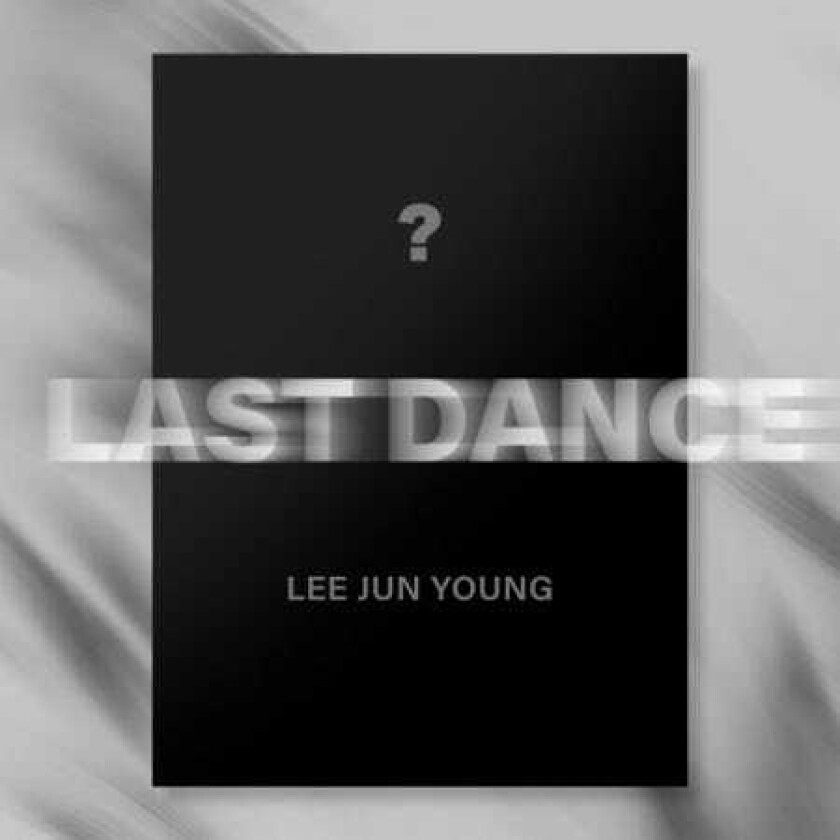 Lee Jun Young Last Dance incl. Booklet, 2 Photocard, 2 Postcards, Interview Mini Brochure + Track List Sticker CD