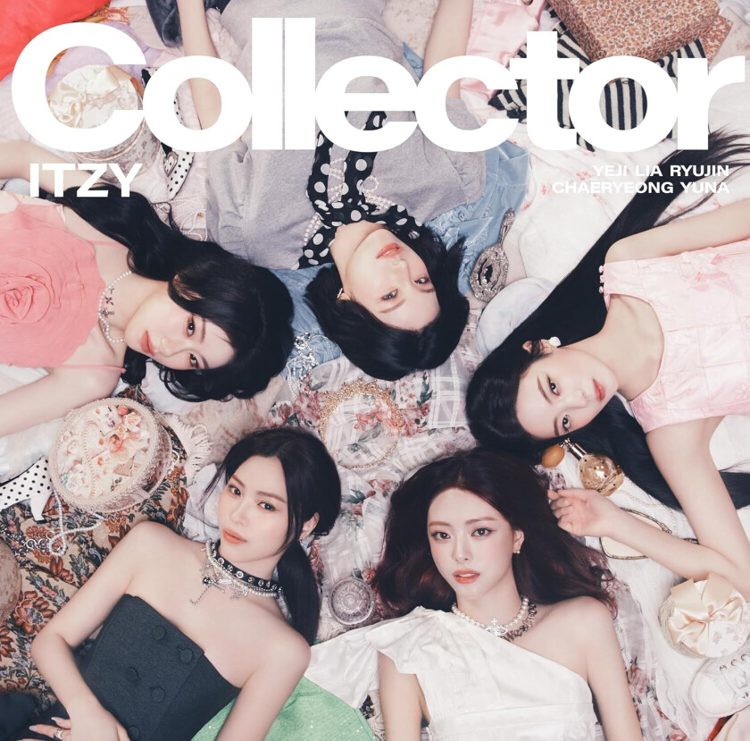 ITZY Collector Version B incl. 20pg Lyric Booklet, Trading Card + 2 4Cut Photocards CD
