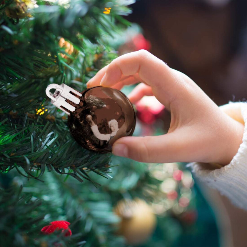 Sett med juletrekuler – 96 dekorative ornamenter