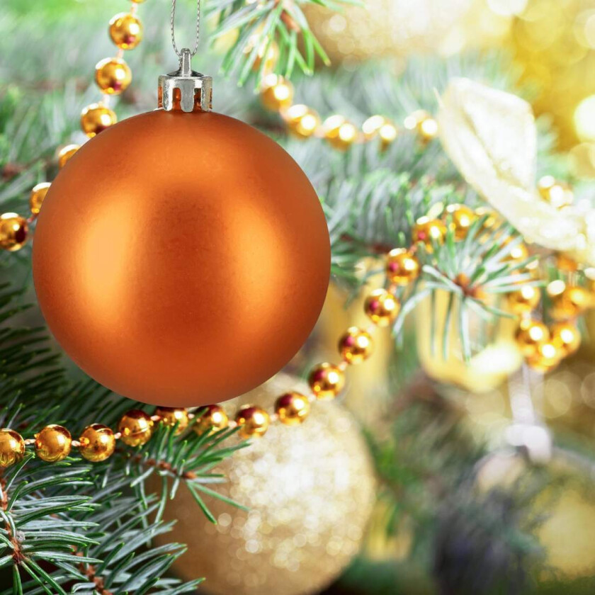 Sett med juletrekugler – matt, glitter, glanset design