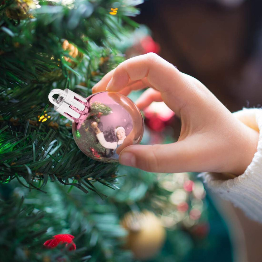 Sett med juletrekuler – 96 dekorative ornamenter