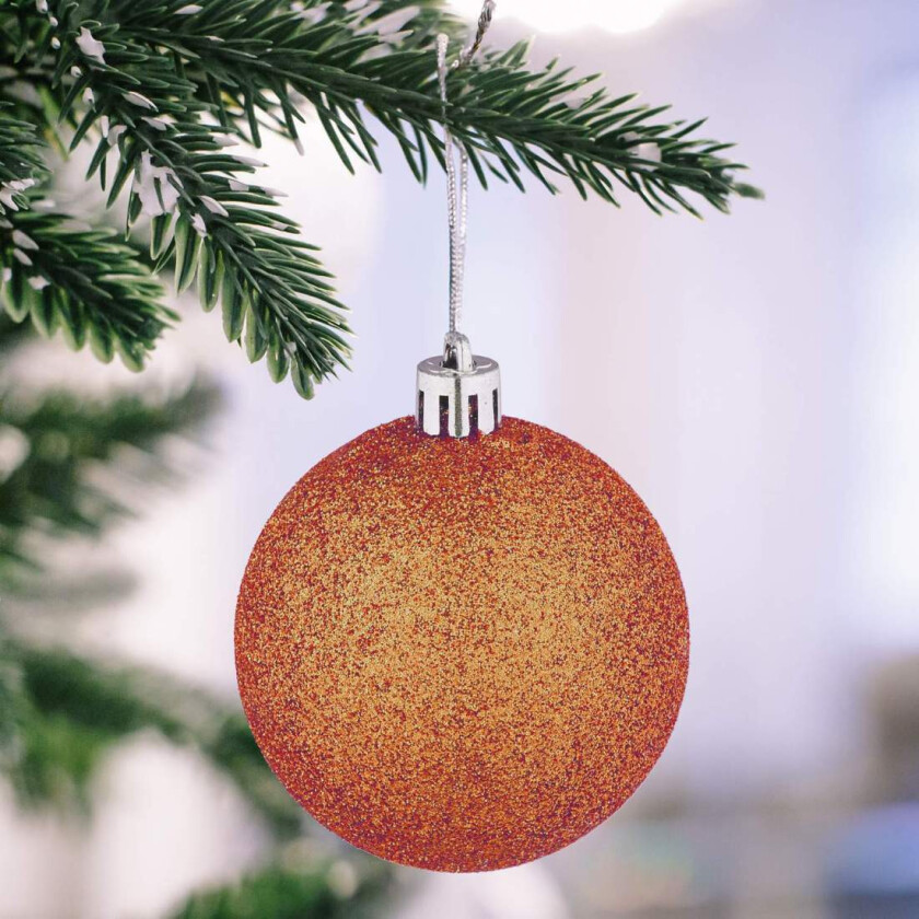 Sett med juletrepynt – 72 kuler og dekorasjoner