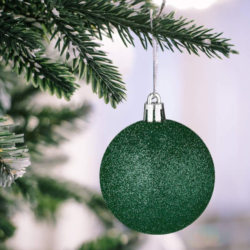 Sett med juletrepynt – 101 plastkuler