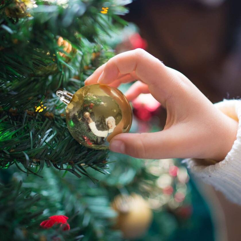 Julekulesett - 30 dekorative tredekorasjoner