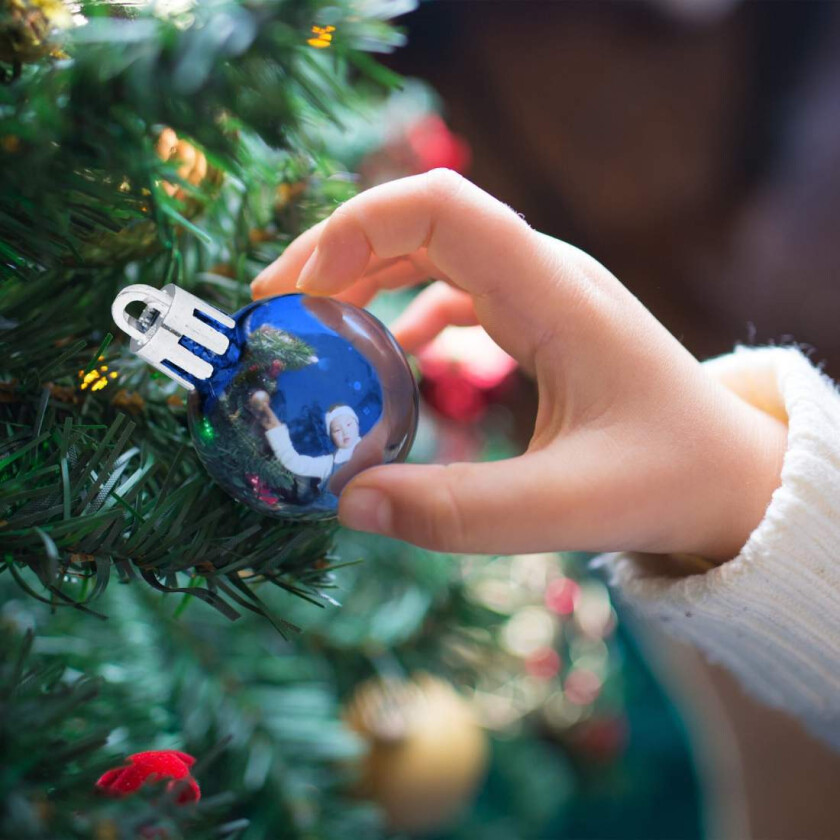 Sett med juletrekuler – 96 dekorative ornamenter