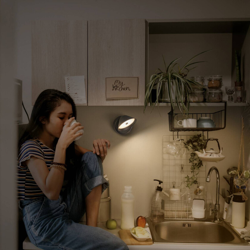 OSRAM LED-batteridrevet vegglampe NIGHTLUX CONE, svart, touchdim