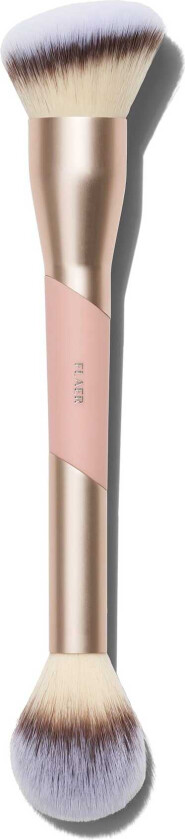 215 Blush & Glow Duo Brush FLAER 215 Blush & Glow Duo Brush