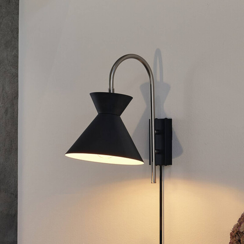 OSRAM vegglampe Decor Waist, stål, svart, E27, stikkontakt