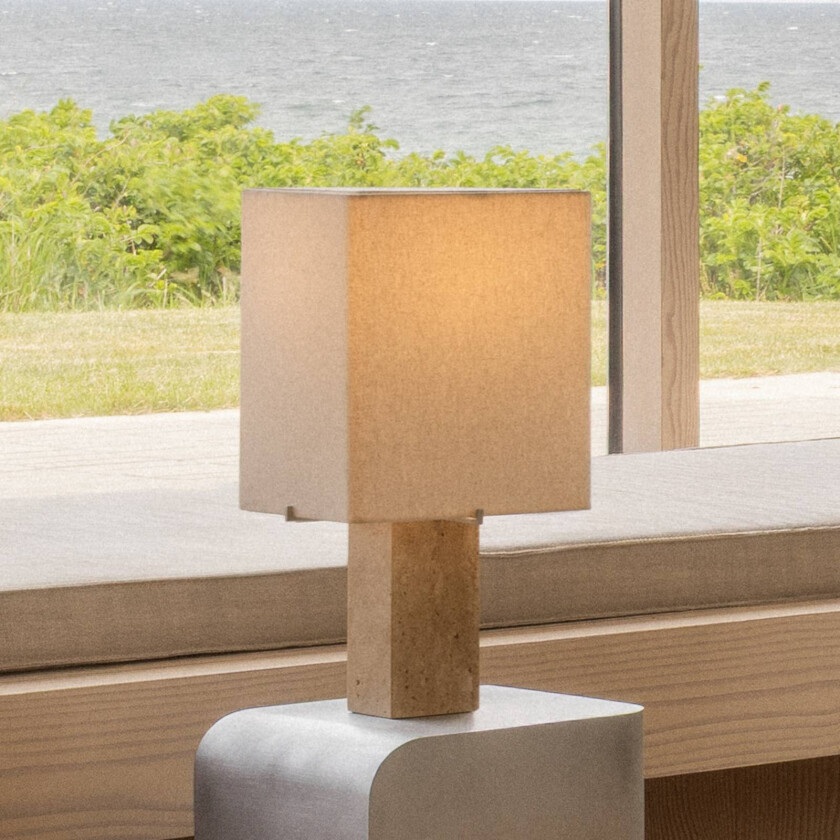 Audo bordlampe Nonna, travertin-/sandfarget, høyde 49 cm