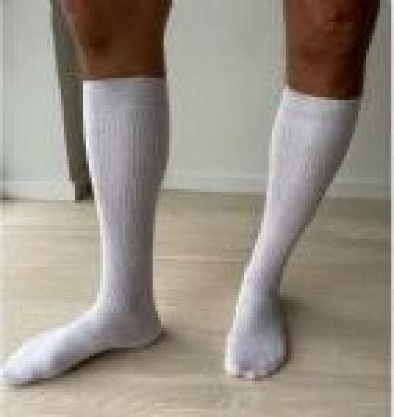Hvide tyrolerstrømper