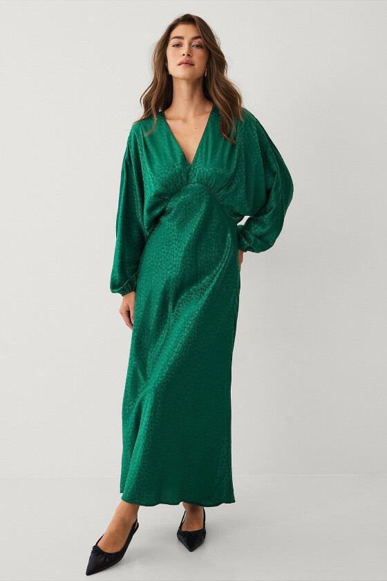 Maxikjole med pingvinermer - Grønn