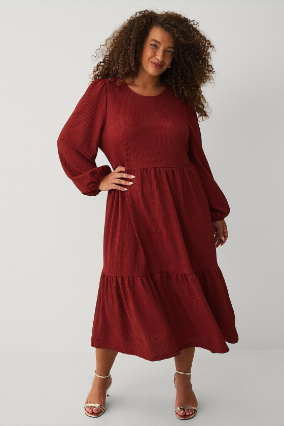 Kjole med volanger - Rød