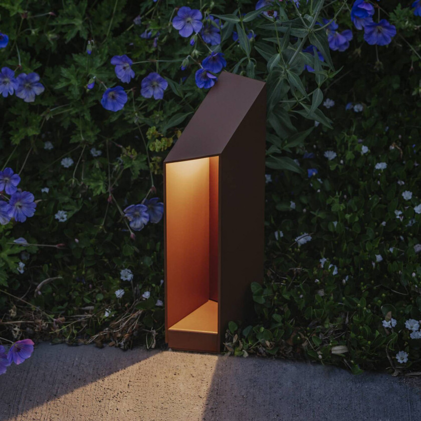 LED-sokkellampe Domus Høyde 26 cm, rustbrun aluminium