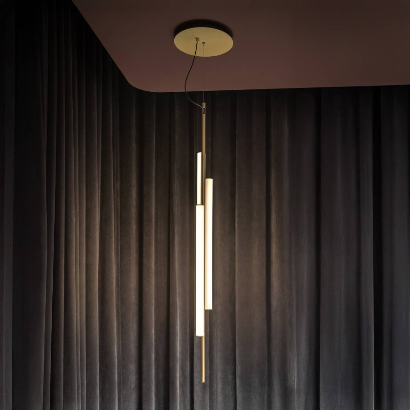 LED-hengelampe Ambrosia 130 w/Plug-in 3000K gullfarget