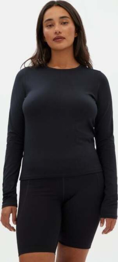 Reset Fitted Long Sleeve Tee