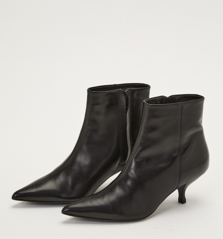 Heeled Leather Ankle Boot