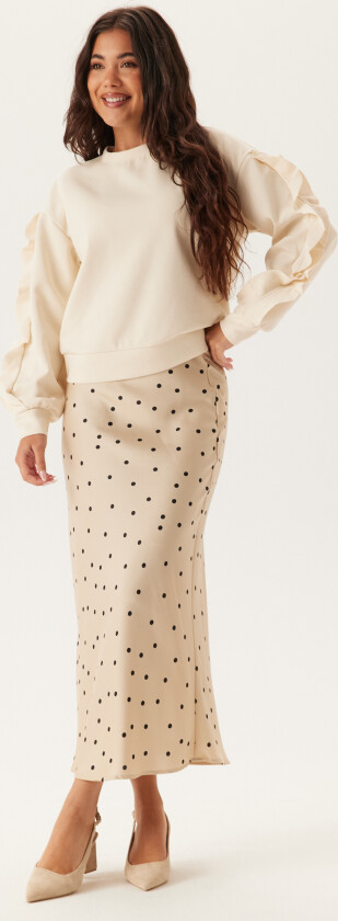 Vimentina Flounce O-neck L/S T