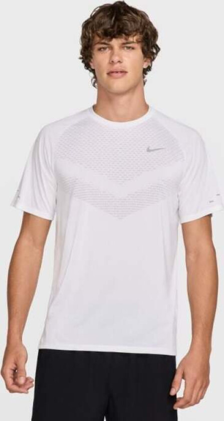 Dri-FIT ADV Stride SS Tee