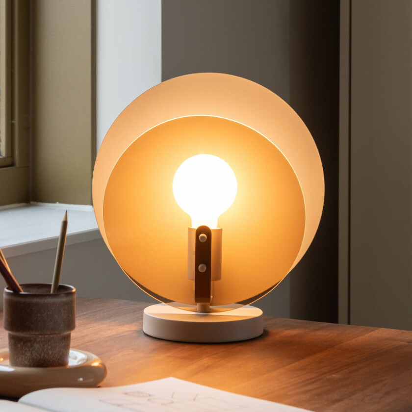 IT'S ABOUT ROMI bordlampe Toledo, ravfarget, Ø 25 cm