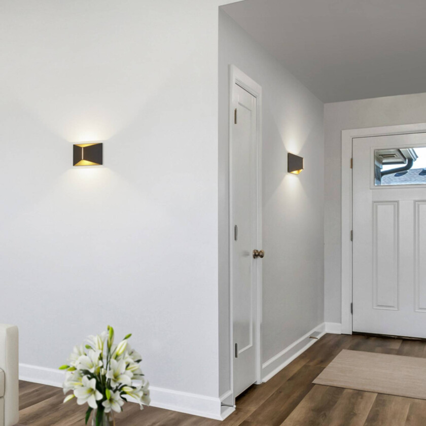 LED-vegglampe VID, svart/gull, opp/ned, IP65