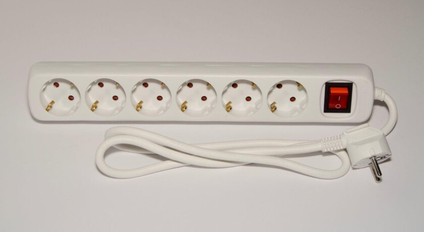 SKJØTELEDNING 6 UTGANGER 1 M