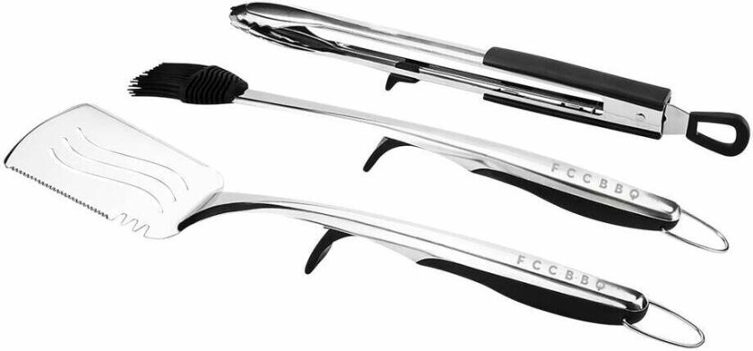 grilltilbehørssett. 3 deler Grilltilbehørssettet inneholder grillklype, grillspade og marinadepensel.