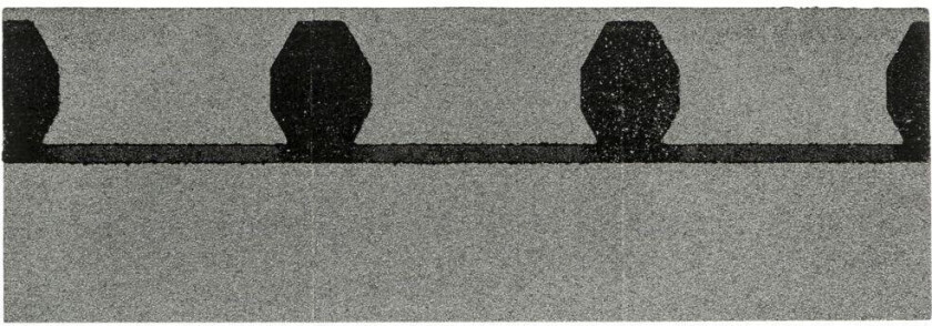 Bilde av takfot/mønepl skiergrå Takfot/Møneplate er en spesialdesignet takshingelplate som benyttes til start ved takfot og avslutning over møne.