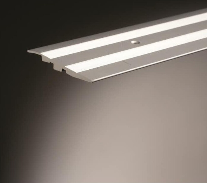 Pergo rampelist, boret Rampeprofil, boret. Fleksibel høyde. For gulvtykkelse inklusive underlag 9-15 mm. Meget motstandsdyktig aluminiumsprofil.